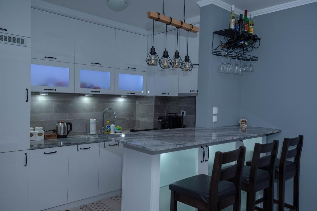 Lukavica Athena Apartman מראה חיצוני תמונה