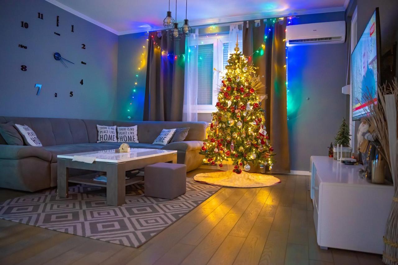 Lukavica Athena Apartman מראה חיצוני תמונה